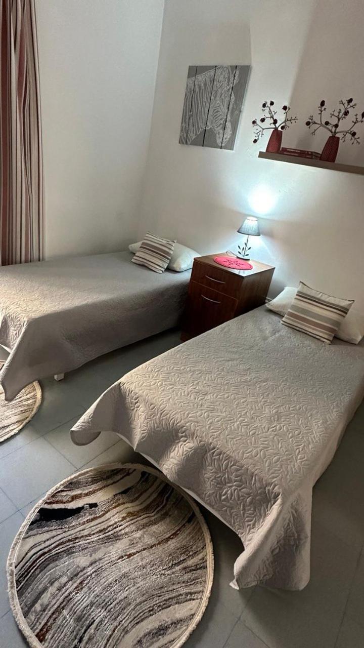 Malta Crown Guesthouse San Ġiljan Extérieur photo